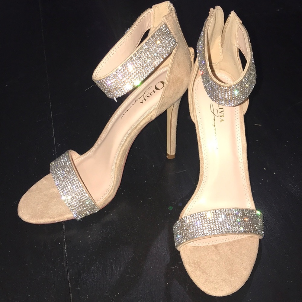 Elegant rhinestone finished heels